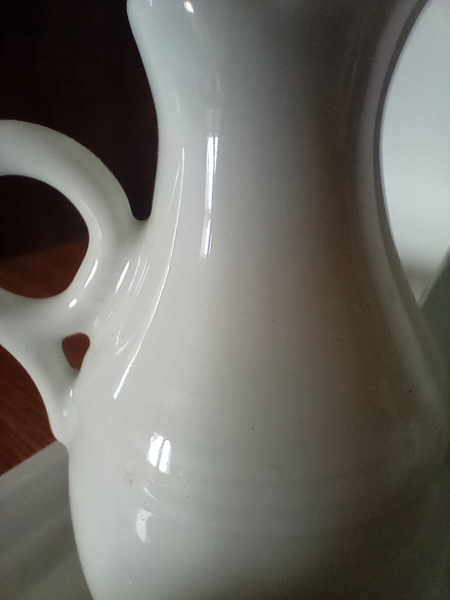 Bottiglia di vetro – perfetta per decorazioni o uso quotidiano photo